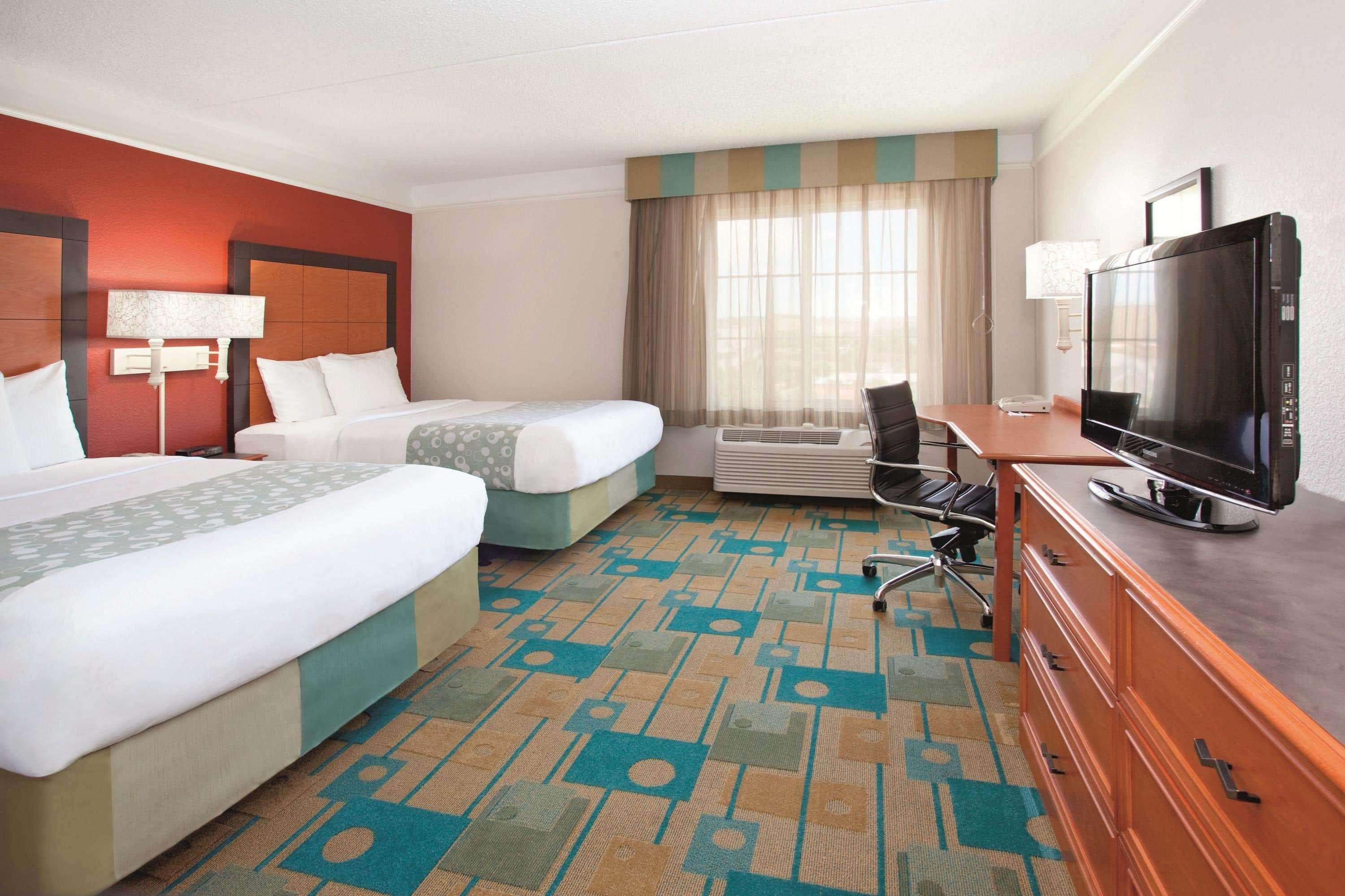 מלון La Quinta By Wyndham Colorado Springs South Airport מראה חיצוני תמונה