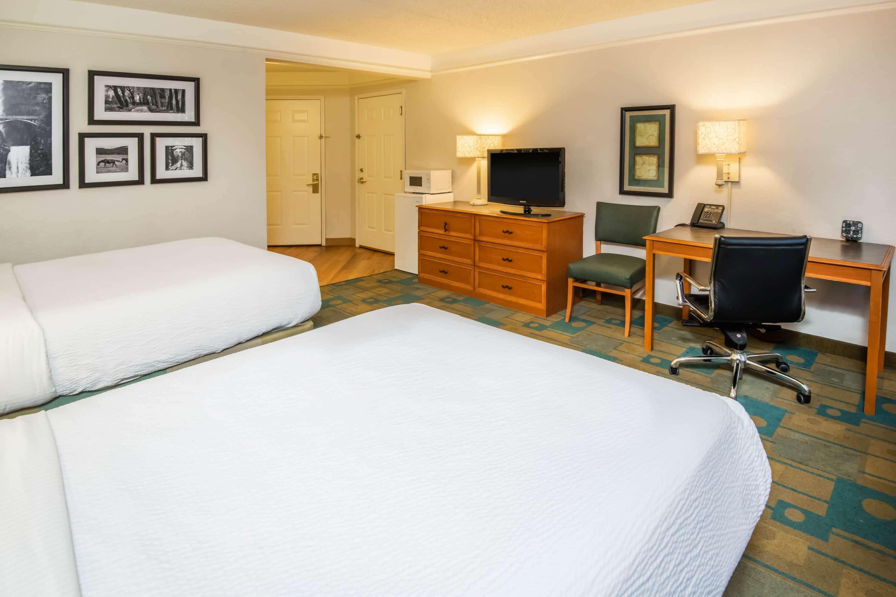 מלון La Quinta By Wyndham Colorado Springs South Airport מראה חיצוני תמונה