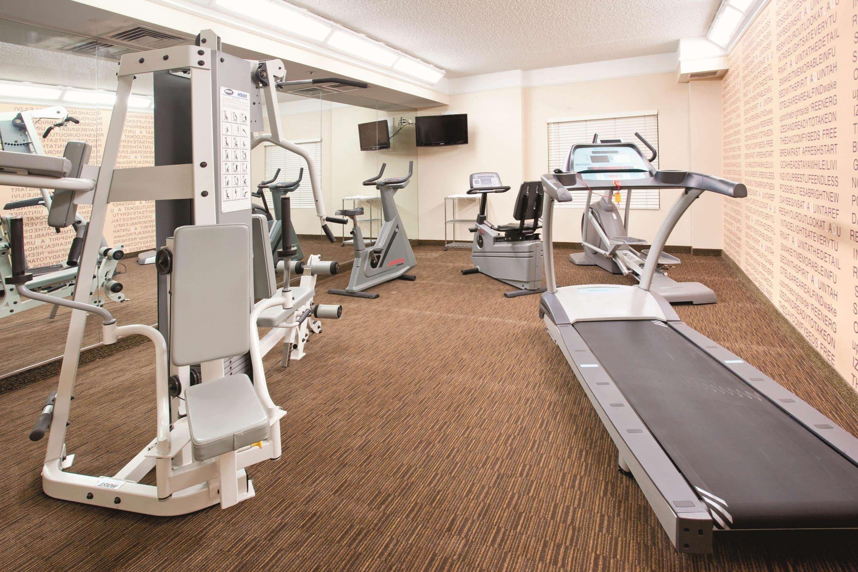 מלון La Quinta By Wyndham Colorado Springs South Airport מראה חיצוני תמונה