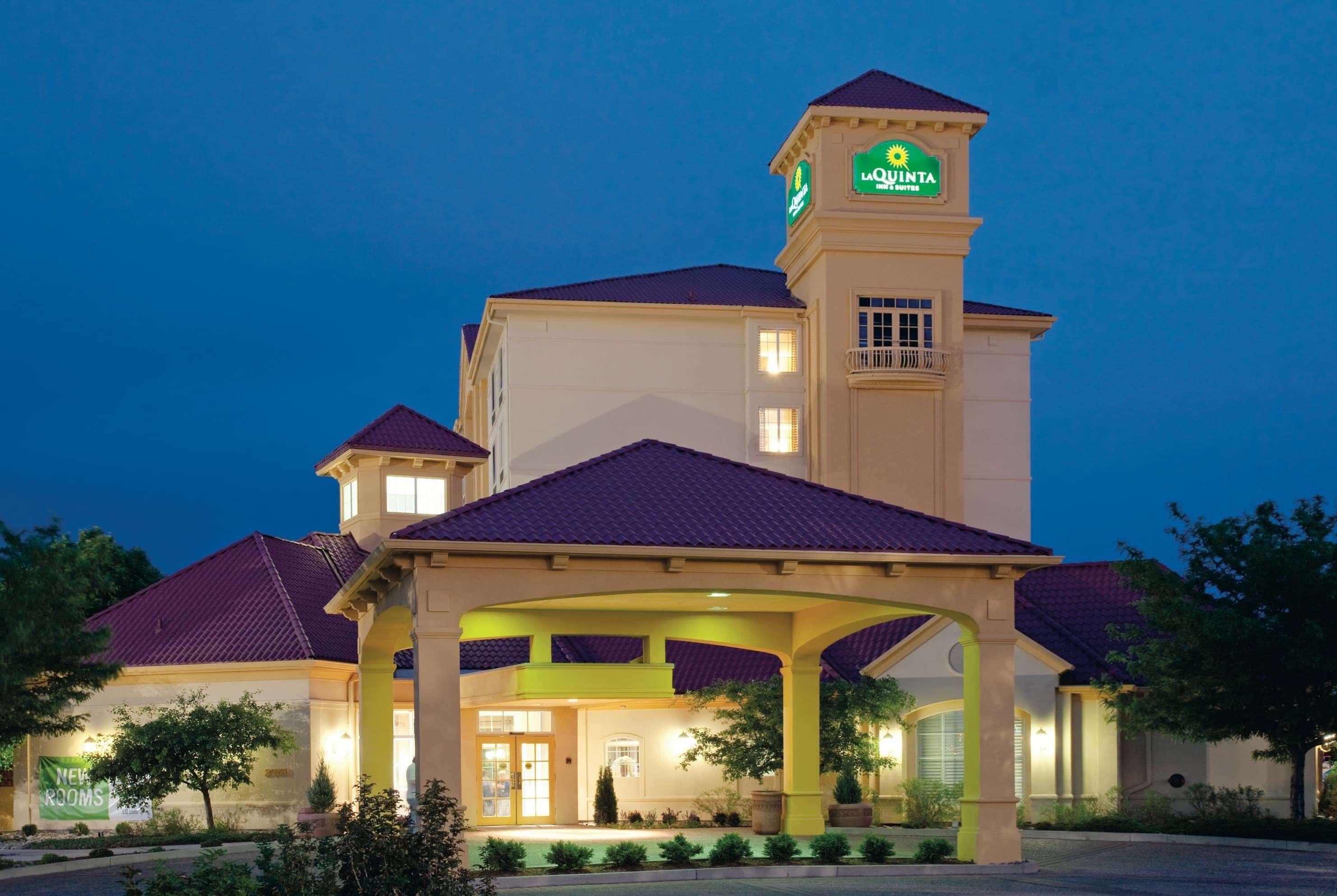 מלון La Quinta By Wyndham Colorado Springs South Airport מראה חיצוני תמונה